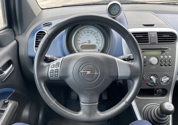 Opel Agila cena 18450 przebieg: 118000, rok produkcji 2011 z Tarczyn małe 379